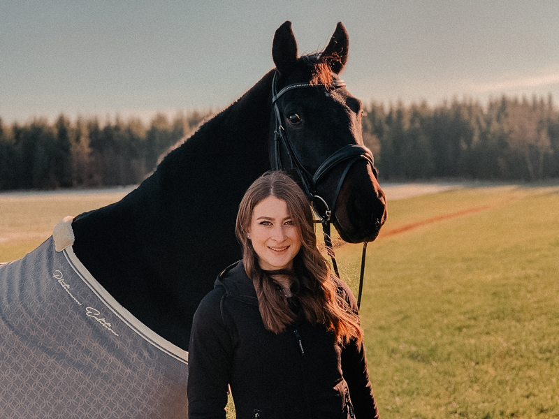 Franke-und-Winter-Horse-Business-Coaching-Antonia Franke-und-Winter-Marketing-2-Beratung-Reitsport-Pferdebereich-Website-Homepage-Design-min